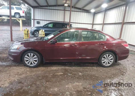 2011 Honda Accord 2.4 Ex-L from USA, damaged, VIN 1HGCP2F84BA013706